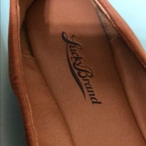 Lucky Brand size 7 flats
